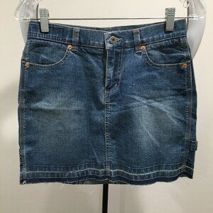 GUESS Jeans Medium Wash Logo Hardware Released Hem Stretch Denim Skirt